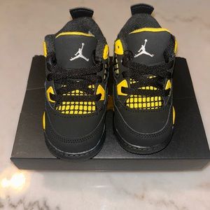 Jordan 4 retro (TD) black and yellow